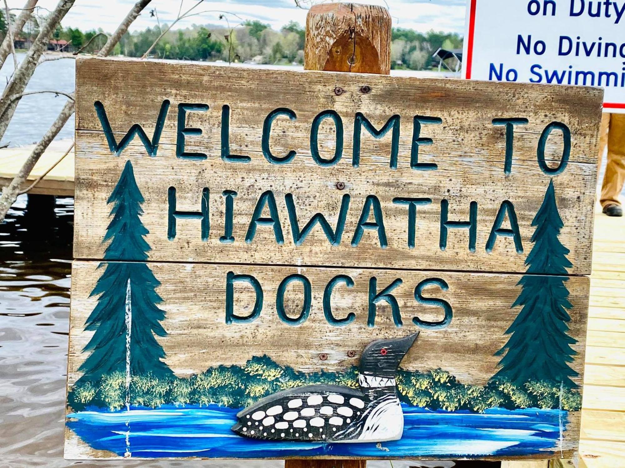 Hiawatha Lodge Inn Eagle River Exterior foto